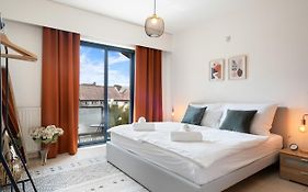 Saint Pablo Boutique Apt I 3Br, Grote Markt, City Center, Near Station